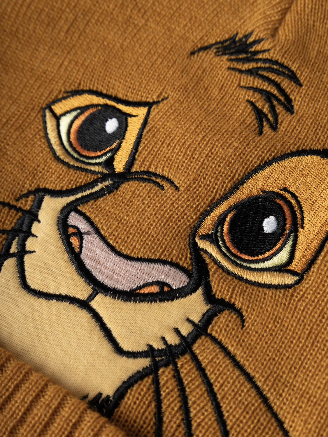 model_shot-front_full